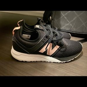 New balance shoes